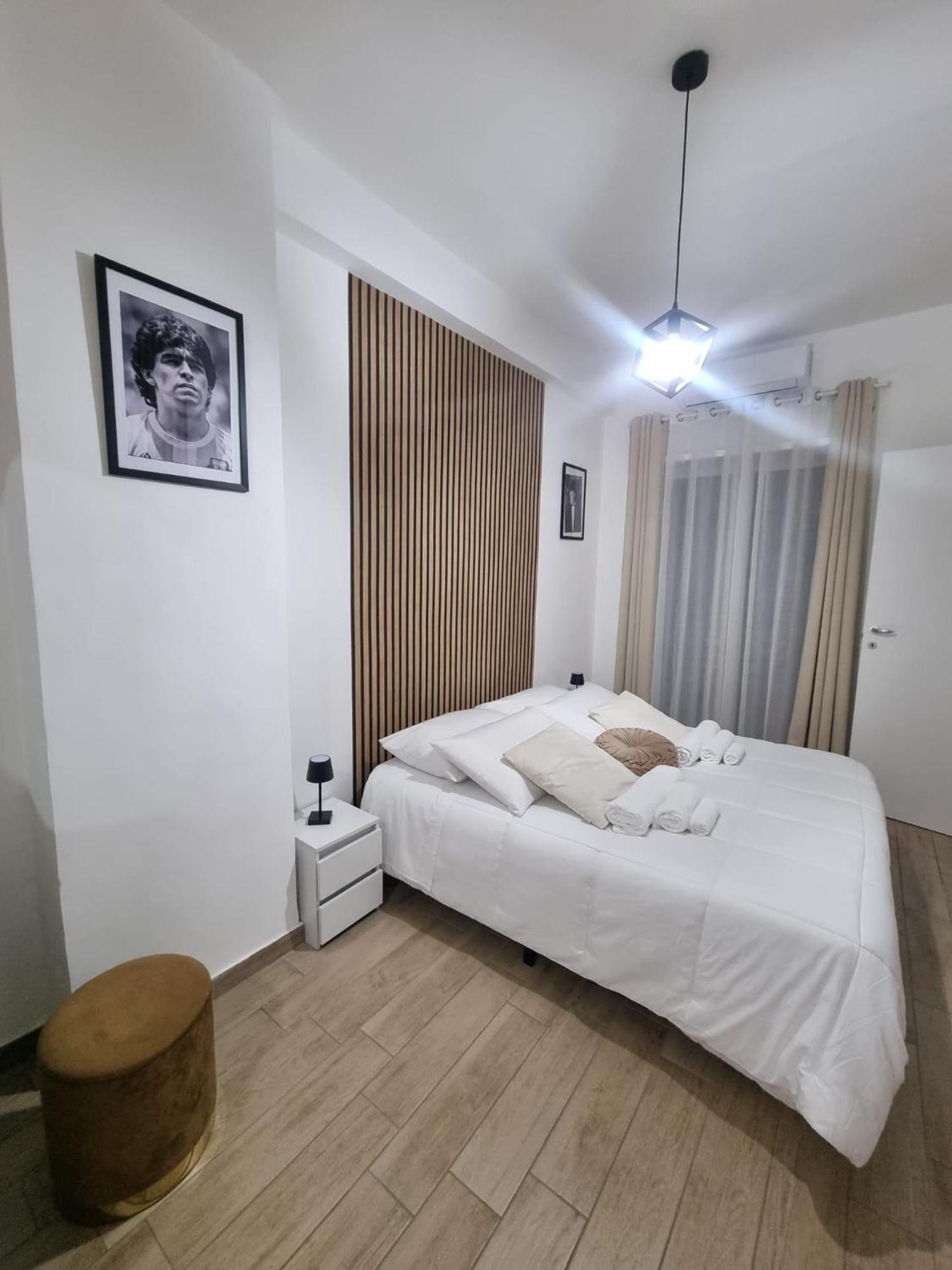 Niluna Napoli Esterno foto